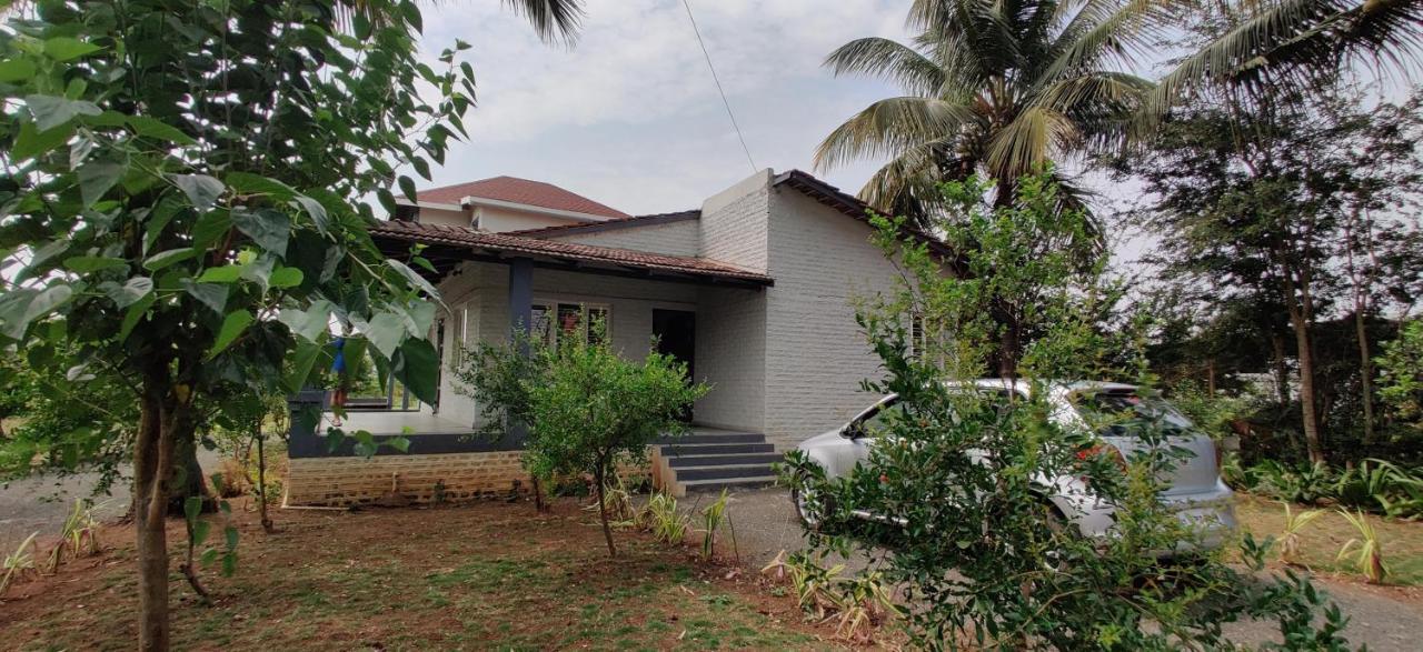 ناسيك Shakuntala Farms - Rustic Farmstay With Modern Comforts المظهر الخارجي الصورة