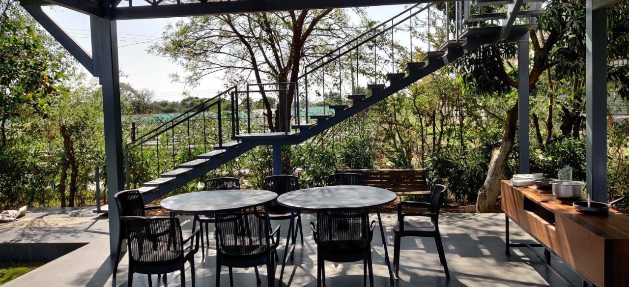 ناسيك Shakuntala Farms - Rustic Farmstay With Modern Comforts المظهر الخارجي الصورة